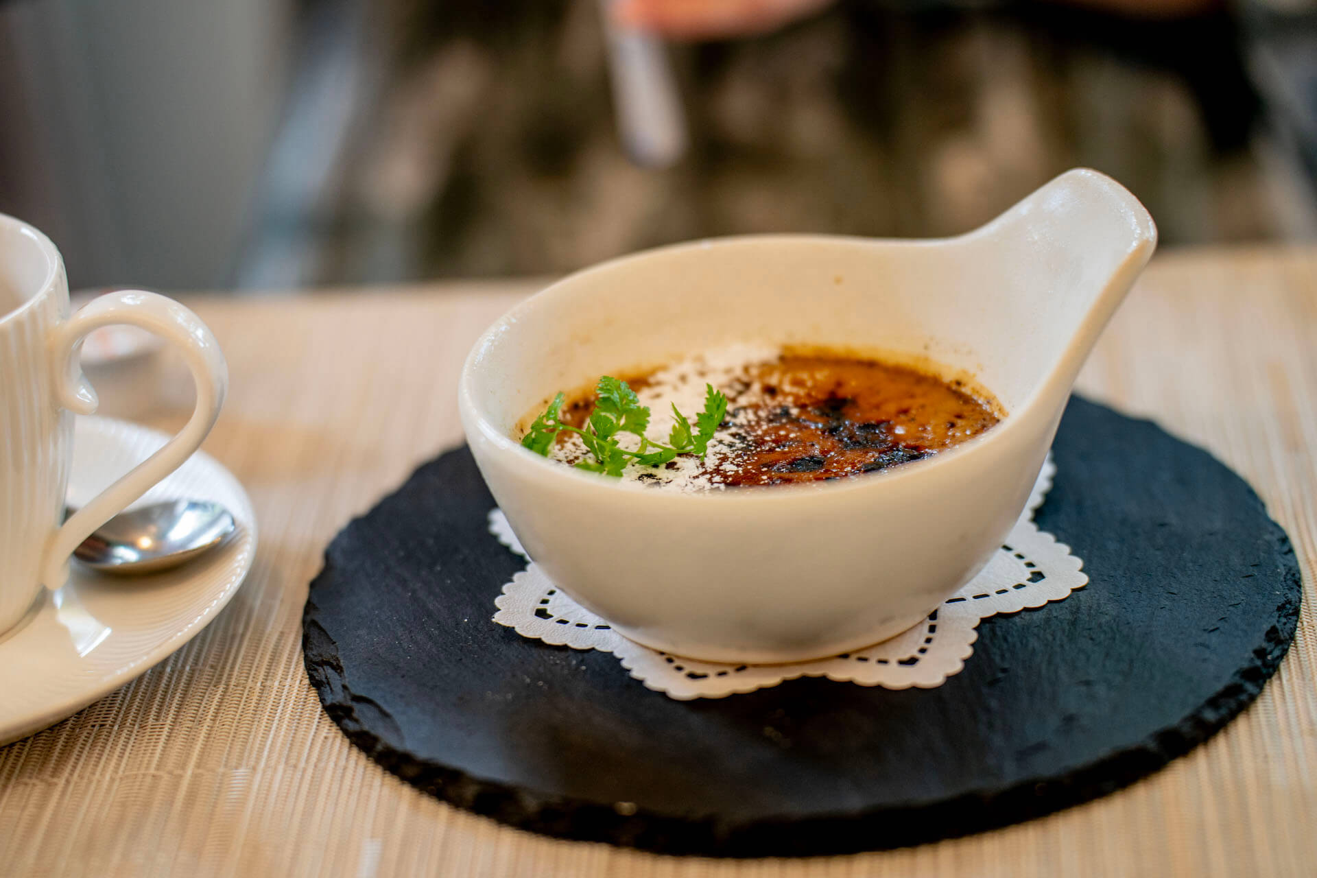 DIC川村記念美術館　カフェ利用　ほうじ茶のブリュレ