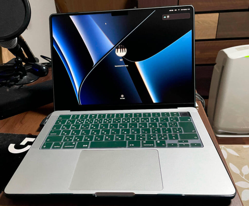 MacBook Pro 2021 14インチ 降ろしモデル
